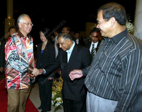 NAJIB TUN ABDUL RAZAKI
