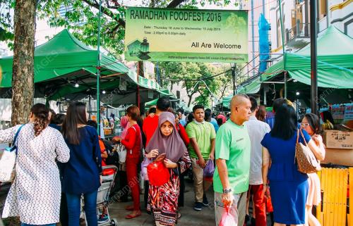 SGP01_29062015_BAZAR_RAMADAN