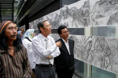 MOHD SHAFIE APDAL