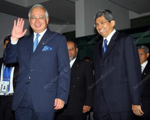 MOHD NAJIB TUN ABDUL RAZAK