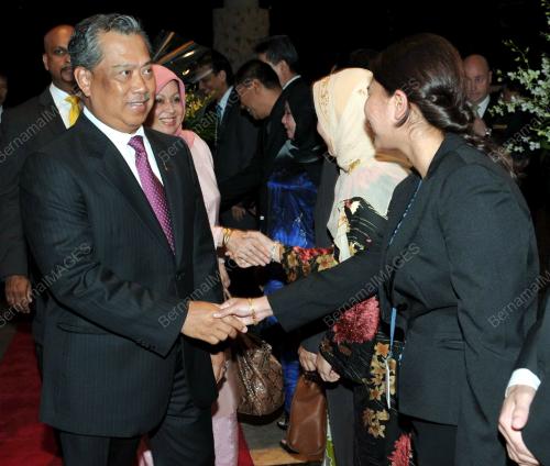 TAN SRI MUHYIDDIN YASSIN