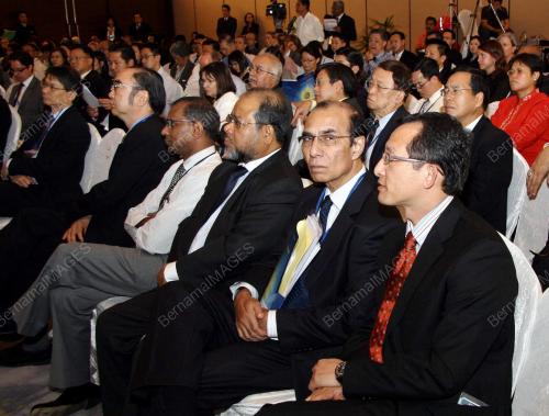 MUHYIDDIN YASSIN