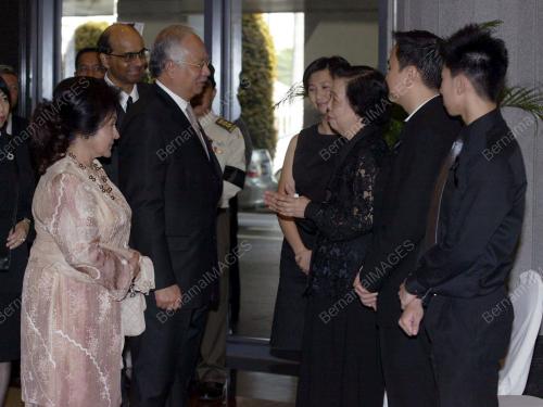NAJIB TUN ABDUL RAZAK