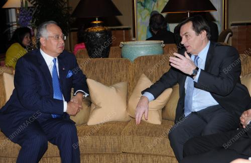 MOHD NAJIB TUN ABDUL RAZAK