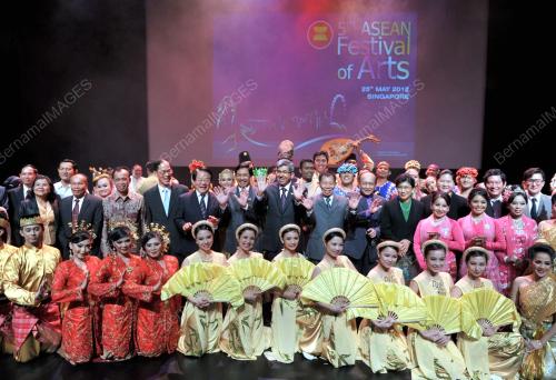 SGP05_25052012_FESTIVAL_KESENIAN