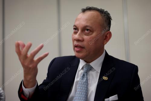 DATUK SERI AHMAD FADIL SHAMSUDDIN
