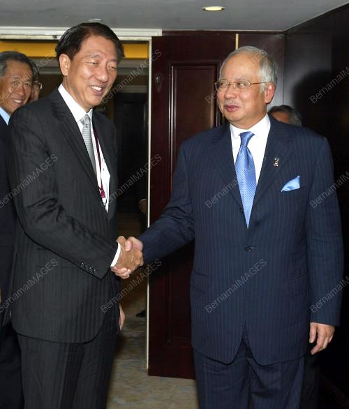 DATUK SERI NAJIB TUN ABDUL RAZAK
