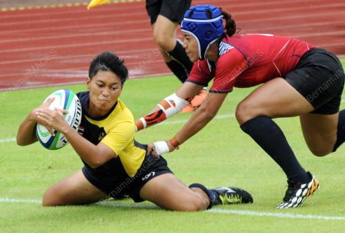 SGP06_07062015_WOMWN_RUGBY