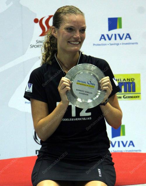 JUARA PERSEORANGAN WANITA