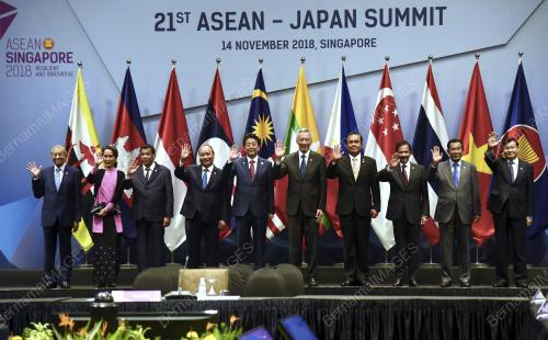 SGP07_14112018_ASEAN_JEPUN_SUMMIT