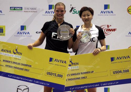JUARA PERSEORANGAN WANITA