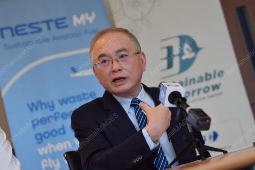 DATUK SERI IR DR WEE KA SIONG