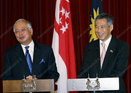 MOHD NAJIB TUN ABDUL RAZAK