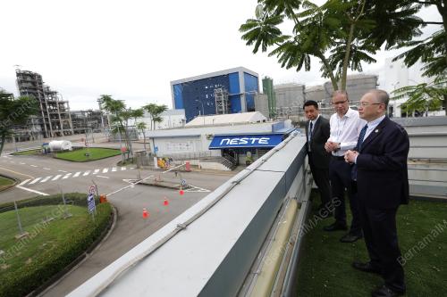 DATUK SERI IR DR WEE KA SIONG
