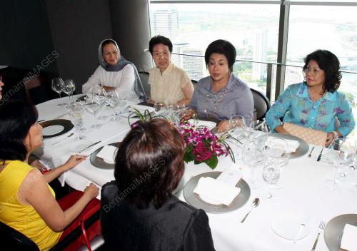 NAJIB TUN ADBUL RAZAK