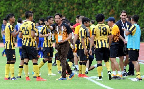 SGP11_04062015_BOLA_OKS