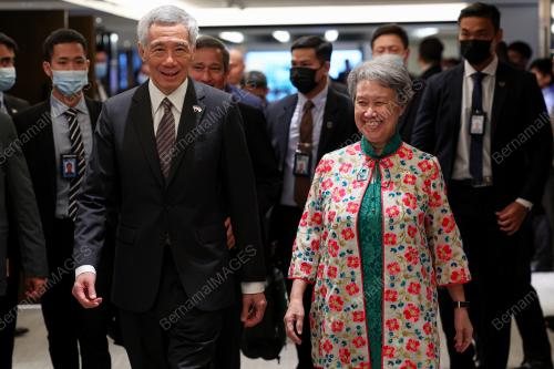 LEE HSIEN LOONG