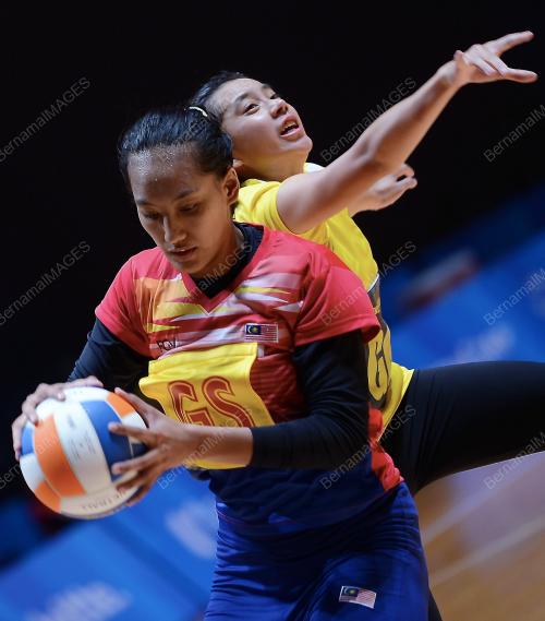 SGP13_03062015_BOLA_JARING