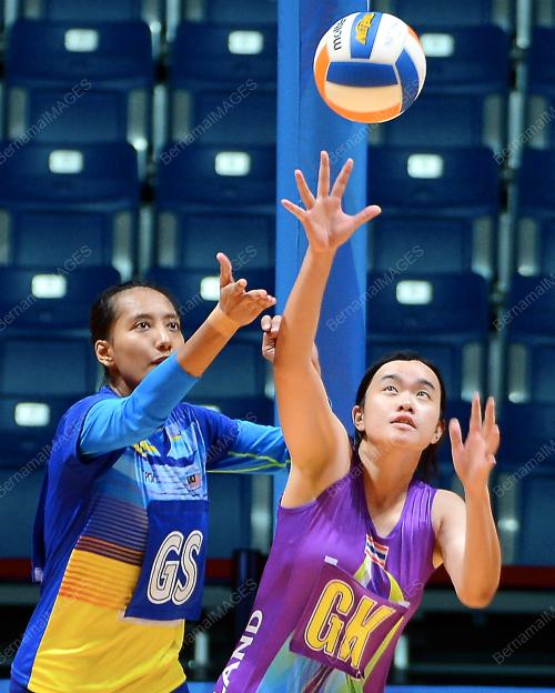 SGP14_04062015_BOLA_JARING