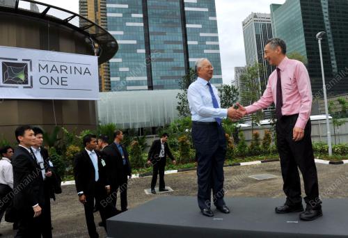 SGP15_19022013_PM_SINGAPORE