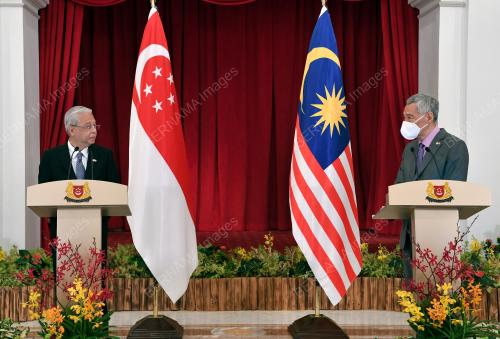 DATUK SERI ISMAIL SABRI YAAKOB