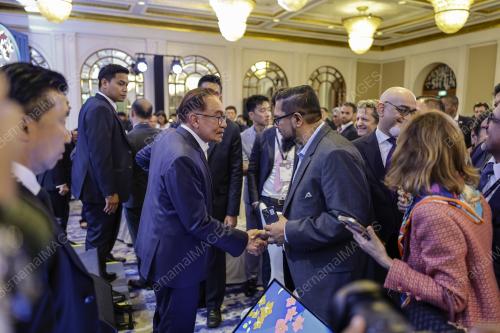 DATUK SERI ANWAR IBRAHIM