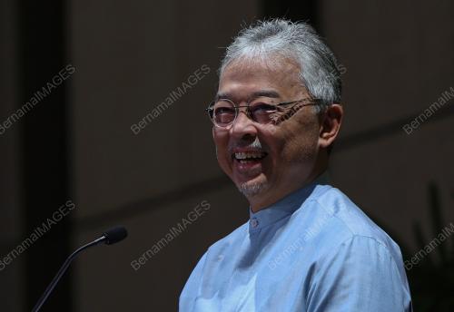 AL-SULTAN ABDULLAH RI'AYATUDDIN AL -MUSTAFA BILLAH SHAH