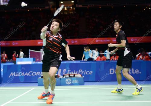 SGP30_11062015_BADMINTON