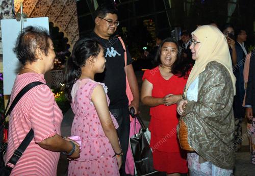 TUNKU HAJAH AZIZAH AMINAH MAIMUNAH ISKANDARIAH