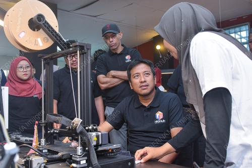 MOHD NAJWAN HALIMI
