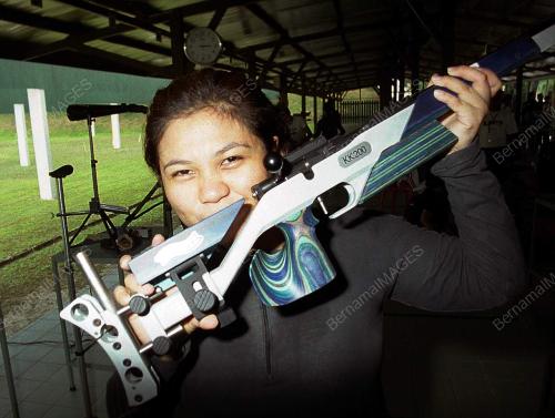 SH07-11_09_2001_LUCKY_GUN_02022016