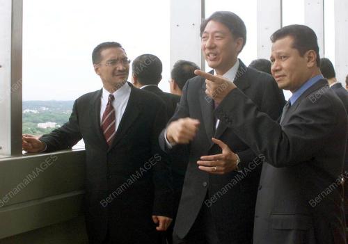 SIN08-08_02_2001_MENTERI_19012016