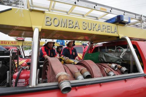 SK00_22012015_BOMBA_SUKARELA