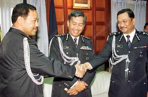 SK01-15_08_2000_PESURUHJAYA_12012016