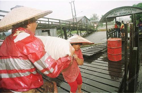 SK01-16_02_2001_BANTUAN_19012016