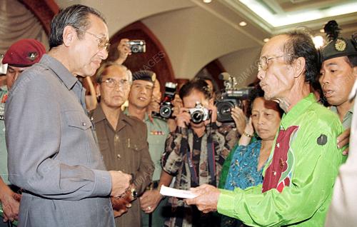 SK01-16_07_2000_SUMBANGAN_PM_11012016