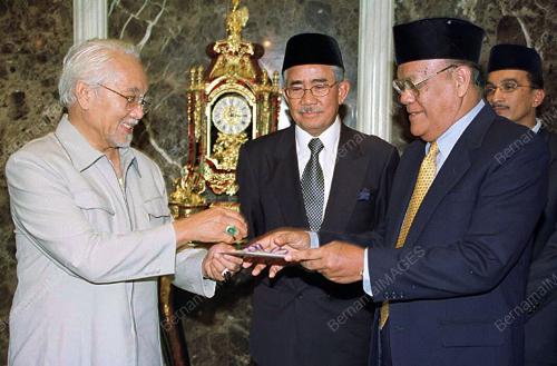 SK01-18_07_2001_CEK_ZAKAT_28012016