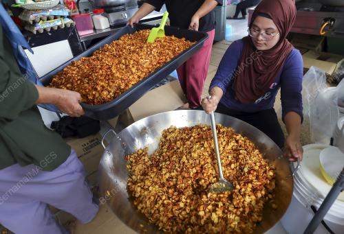 USAHAWAN KUDAPAN EMPING JAGUNG