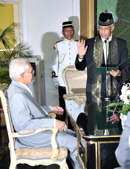 TAN SRI ABDUL TAIB MAHMUD