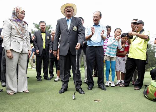 SK01_01092014_KM_GOLF