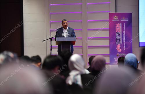 TAN SRI WAN AHMAD DAHLAN ABDUL AZIZ