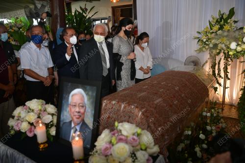 TUN ABDUL TAIB MAHMUD