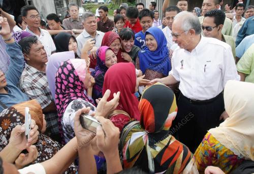 MOHD NAJIB TUN ABDUL RAZAK