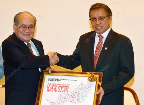 DATUK PATINGGI ABANG JOHARI TUN OPENG