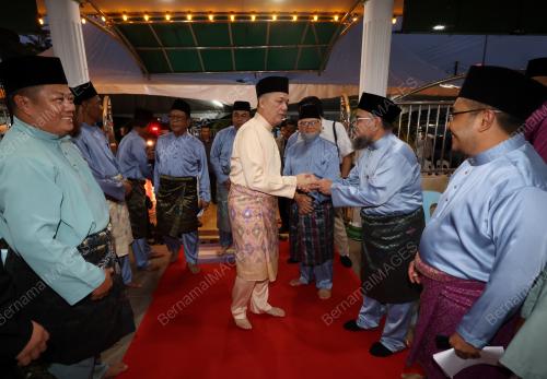 DATUK SERI FADILLAH YUSOF