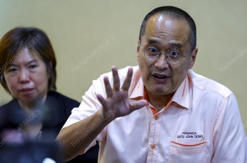 DATUK JOHN TIONG