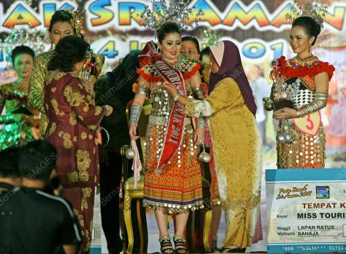 MISS TOURISTM BENAK 2011