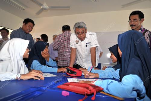 SK01_03082017_SEKOLAH