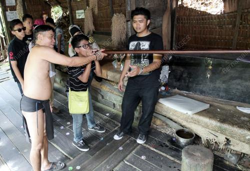 SK01_03122014_KAMPUNG_BUDAYA