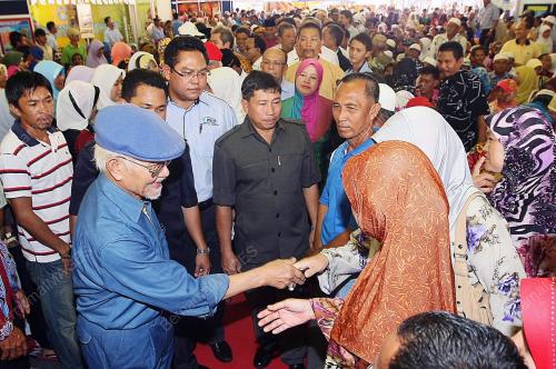 ABDUL TAIB MAHMUD